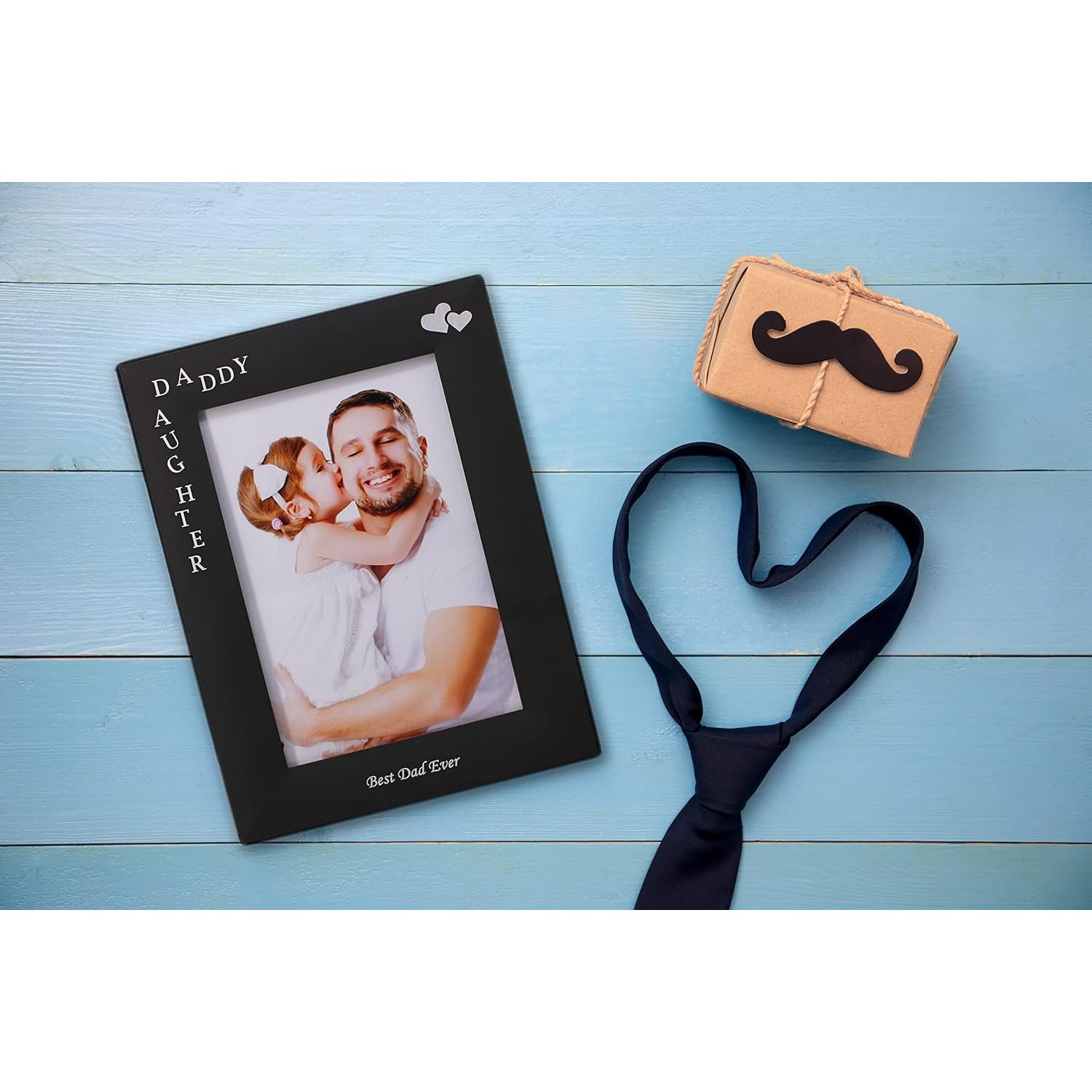Daddy and Daughter Engraved Photo Frame, detail view